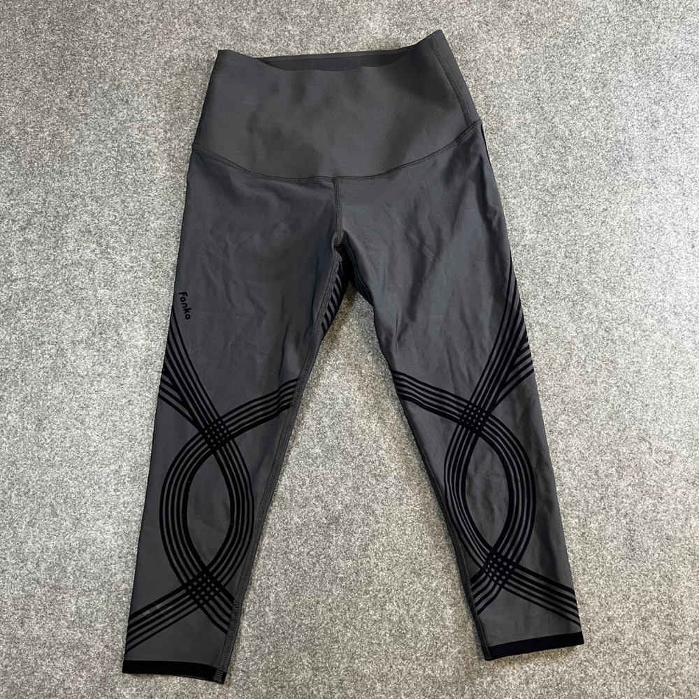 Fanka Body Sculpt Capri Leggings Black High Waist Geometric Contour Womens Small